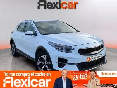Usado Kia XCeed 120 CV (88 kW) 2019 Blanco SUV