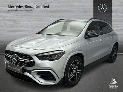 Plata hightech Usado 2025 Mercedes GLA200 AMG line SUV | 44.900 € (Precio justo)