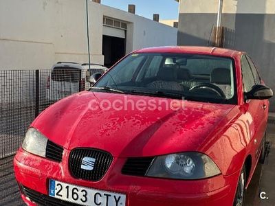 Usado Seat Ibiza 100 HP (73 kW) 2004 Vermelho Citadino