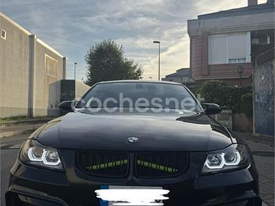 Negro Usado 2009 BMW 320 Sport Line Berlina | 10.500 € (Caro)