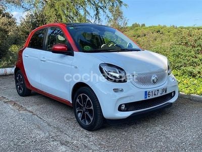 Rojo Usado 2016 Smart ForFour Passion Utilitario | 9399 € (Buen precio)