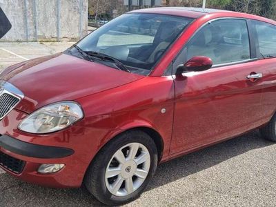 usado Lancia Ypsilon 1.3JTD Platino