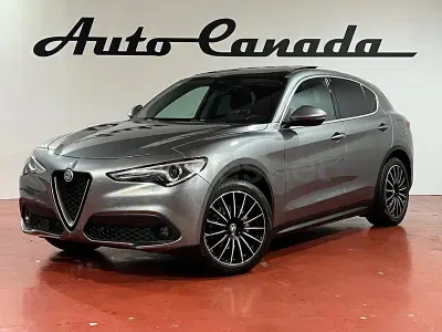 Usado Alfa Romeo Stelvio 190 CV (139 kW) 2020 Gris / plata SUV