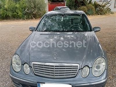 Mercedes E280
