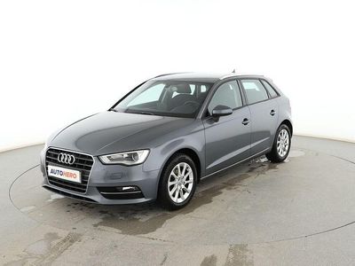 Usado Audi A3 Sportback Attraction 110 CV (80 kW) 2015 Gris Utilitario