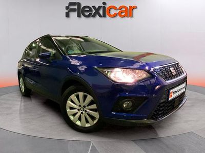 Usado Seat Arona Style 110 CV (80 kW) 2021 Azul SUV
