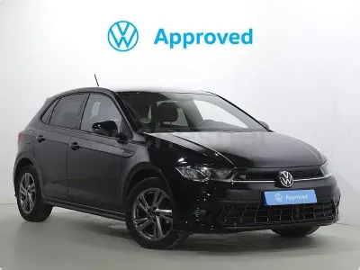 Usado VW Polo R-line 95 CV (69 kW) 2024 Negro Utilitario