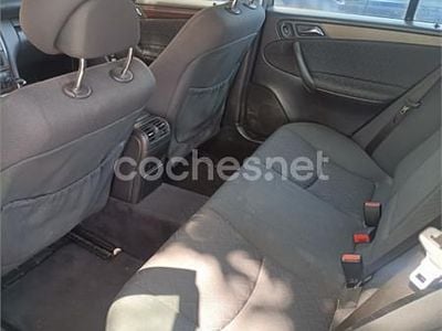 Mercedes C180