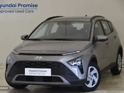 Usado Hyundai Bayon 84 CV (61 kW) 2023 Oro / dorado SUV