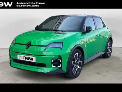 Usado Renault R5 Techno 110 kW (150 CV) 2025 Verde Utilitario