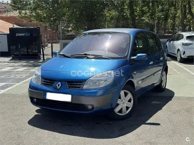 Usado Renault Scénic II Dynamique 120 CV (88 kW) 2005 Azul Monovolumen
