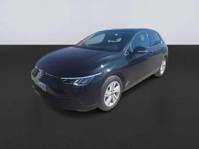 Usado VW Golf VIII Life 116 CV (85 kW) 2021 Negro Utilitario