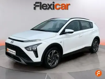 Usado Hyundai Bayon 100 CV (73 kW) 2023 Blanco SUV