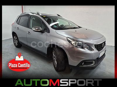 Usado Peugeot 2008 Style 100 CV (73 kW) 2018 Gris / plata SUV