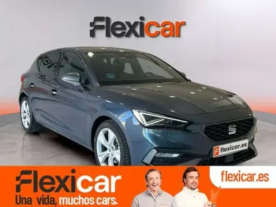 Usado Seat Leon FR 116 CV (85 kW) 2025 Azul Utilitario