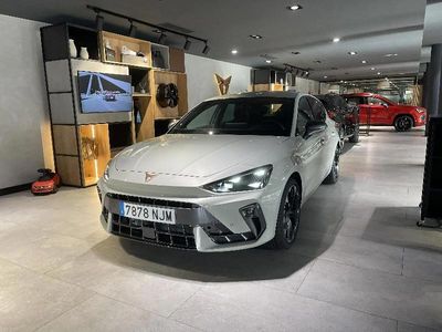 Nuevo Cupra Leon 204 CV (150 kW) 2025 Beige