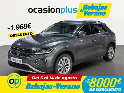 Usado VW T-Roc Life 115 CV (84 kW) 2024 Gris SUV