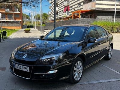 Usado Renault Laguna III Bose Edition 131 CV (96 kW) 2013 Negro Berlina