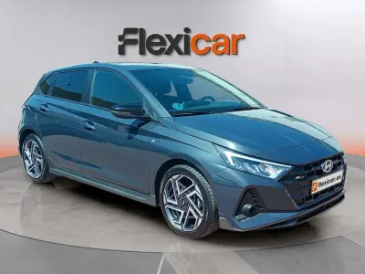 Usado Hyundai i20 N Line 80 CV (58 kW) 2024 Gris Utilitario