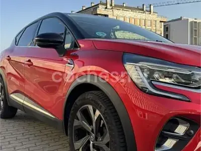 Usado Renault Captur Zen 115 CV (84 kW) 2020 Rojo SUV