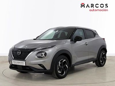 Usado Nissan Juke N-Connecta 145 CV (106 kW) 2022 Plata diamante negro SUV
