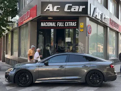 Usado Audi RS5 Sportback Performance 450 CV (330 kW) 2020 Gris / plata Berlina