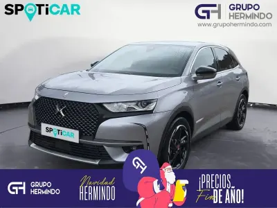 Usado DS Automobiles DS7 Crossback Performance 300 CV (220 kW) 2022 Gris / plata SUV