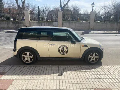 Usado Mini Cooper D Clubman 110 CV (80 kW) 2008 Blanco Familiar