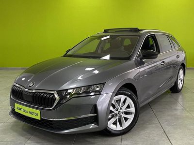 Gris Usado 2025 Skoda Octavia Familiar | 33.300 € (Un poco caro)
