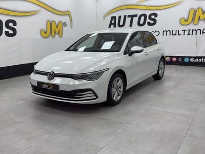 Blanco Usado 2024 VW Golf VIII Life | 24.500 € (Precio justo)