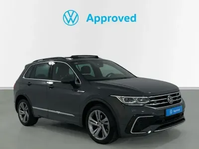Używany VW Tiguan R-line 150 KM (110 kW) 2021 Szary SUV