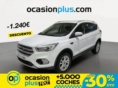 Usado Ford Kuga Trend+ 120 CV (88 kW) 2019 Blanco SUV