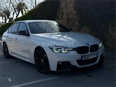 Begagnad BMW 320 190 HK (139 kW) 2018 Vit Sedan