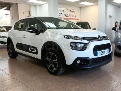Usado Citroën C3 Shine 102 CV (75 kW) 2021 Blanco Utilitario