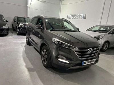 Usado Hyundai Tucson Premium 185 CV (136 kW) 2016 Gris SUV
