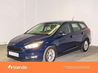 Usado Ford Focus Trend+ 120 CV (88 kW) 2017 Azul Utilitario