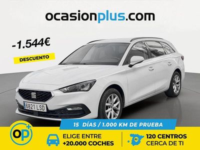 Usado Seat Leon Style 115 CV (84 kW) 2021 Blanco Familiar