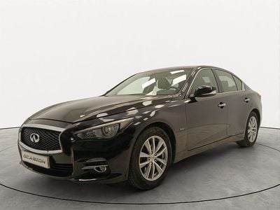 Usado Infiniti Q50 170 CV (125 kW) 2015 Negro Berlina