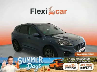 Usado Ford Kuga ST-Line 120 CV (88 kW) 2022 Azul SUV