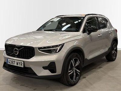 Usado Volvo XC40 Plus 163 CV (119 kW) 2025 Gris SUV