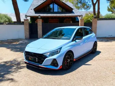 Usado Hyundai i20 204 CV (150 kW) 2024 Azul Utilitario