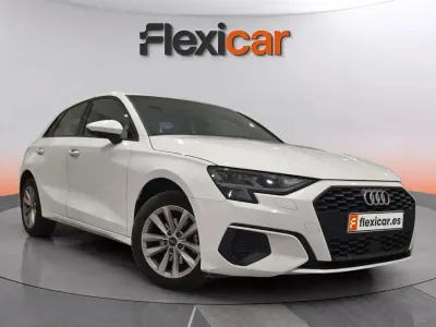 Usado Audi A3 Advanced Plus 116 CV (85 kW) 2024 Blanco Berlina