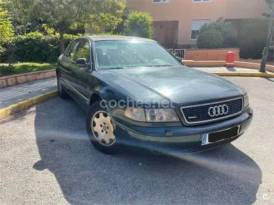 Usado Audi A8 Premium 300 CV (220 kW) 1995 Negro Berlina