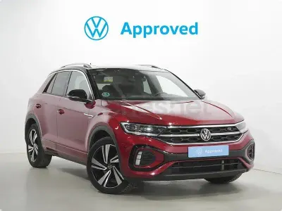 Usado VW T-Roc R-line 190 CV (139 kW) 2022 Rojo SUV