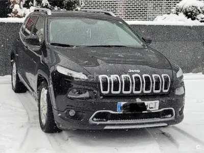 Usado Jeep Cherokee Limited 140 CV (102 kW) 2015 Negro SUV