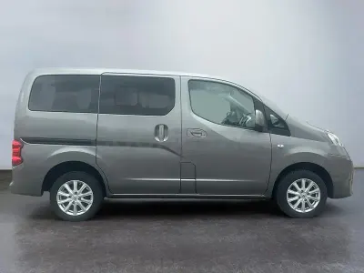 Usado Nissan Evalia 110 CV (80 kW) 2016 Gris / plata Monovolumen