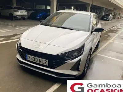 Nuevo Hyundai i20 Blackline 90 CV (66 kW) 2026 Utilitario