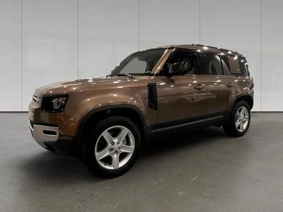 Używany Land Rover Defender SE 249 KM (183 kW) 2023 Gondwana stone gloss SUV