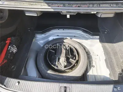 Occasion Mercedes E200 Avantgarde 184 PK (135 kW) 2011 Grijs Sedan