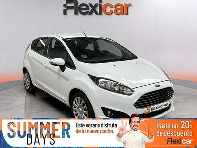Blanco Usado 2015 Ford Fiesta Trend Utilitario | 8490 € (Un poco caro)